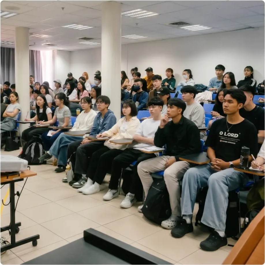 Participants attending a lecture in the Young Leaders Program